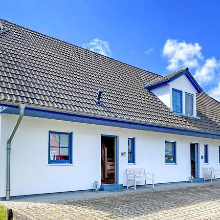 Holiday home Weststrandlaeufer Wieck